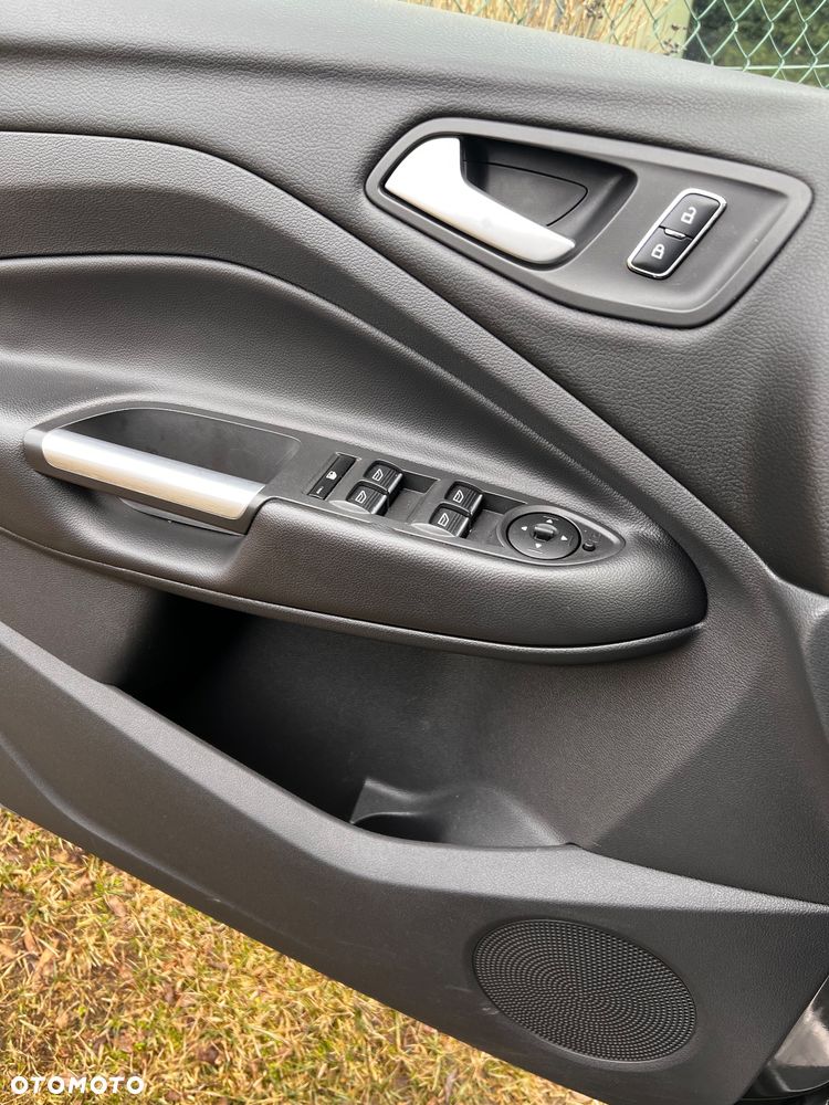 Ford Kuga 2.0 TDCi 4x4 Trend - 5