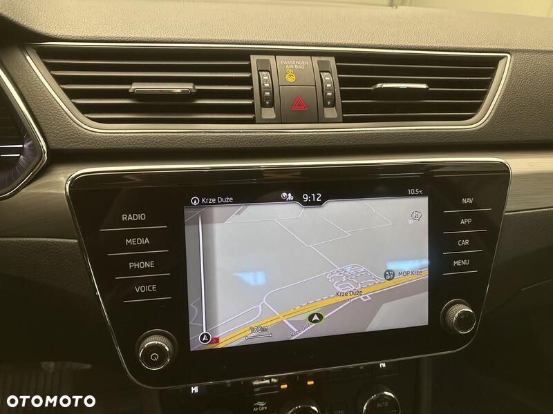 Skoda Superb 2.0 TDI SCR Style DSG - 16