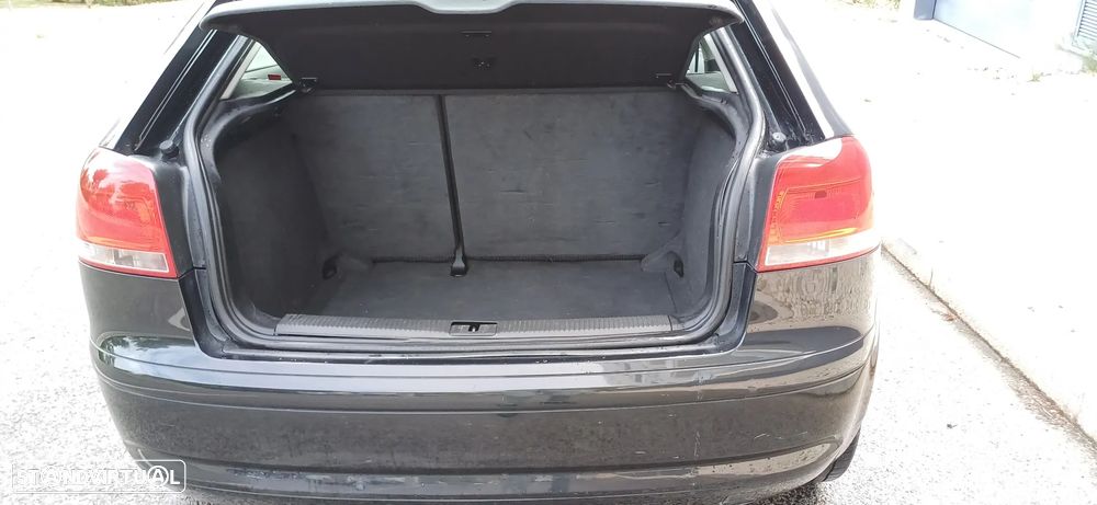 Audi A3 2.0 TDI Ambiente - 10