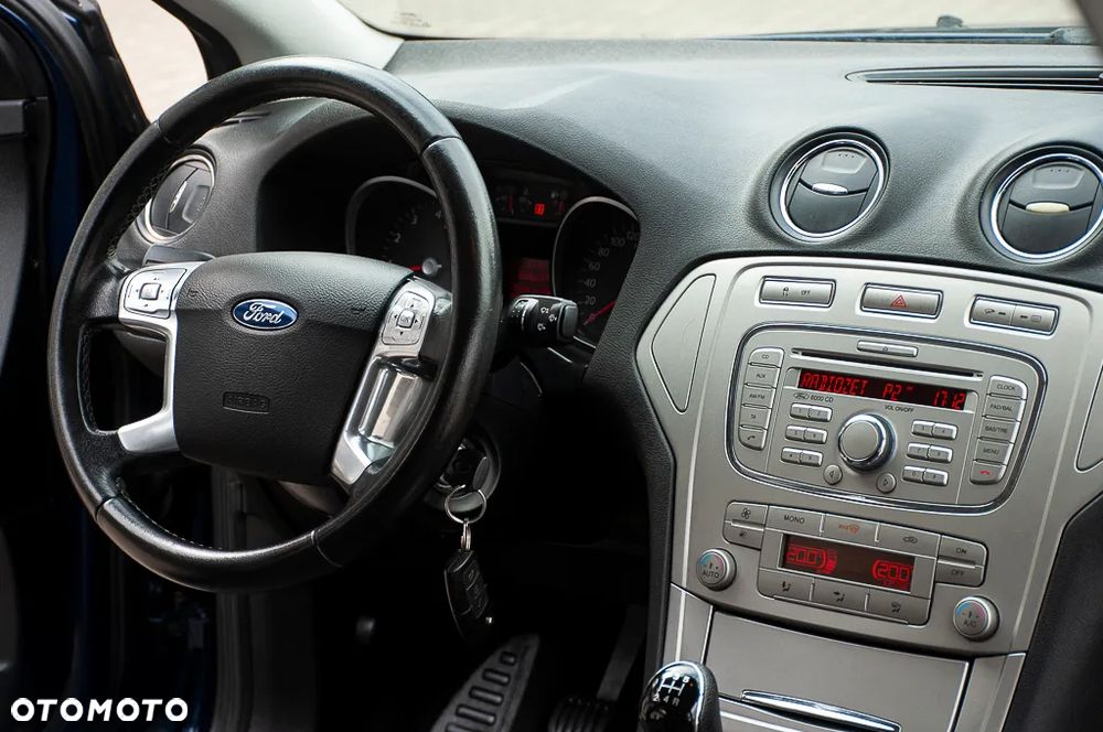 Ford Mondeo 2.0 Champions Edition - 21