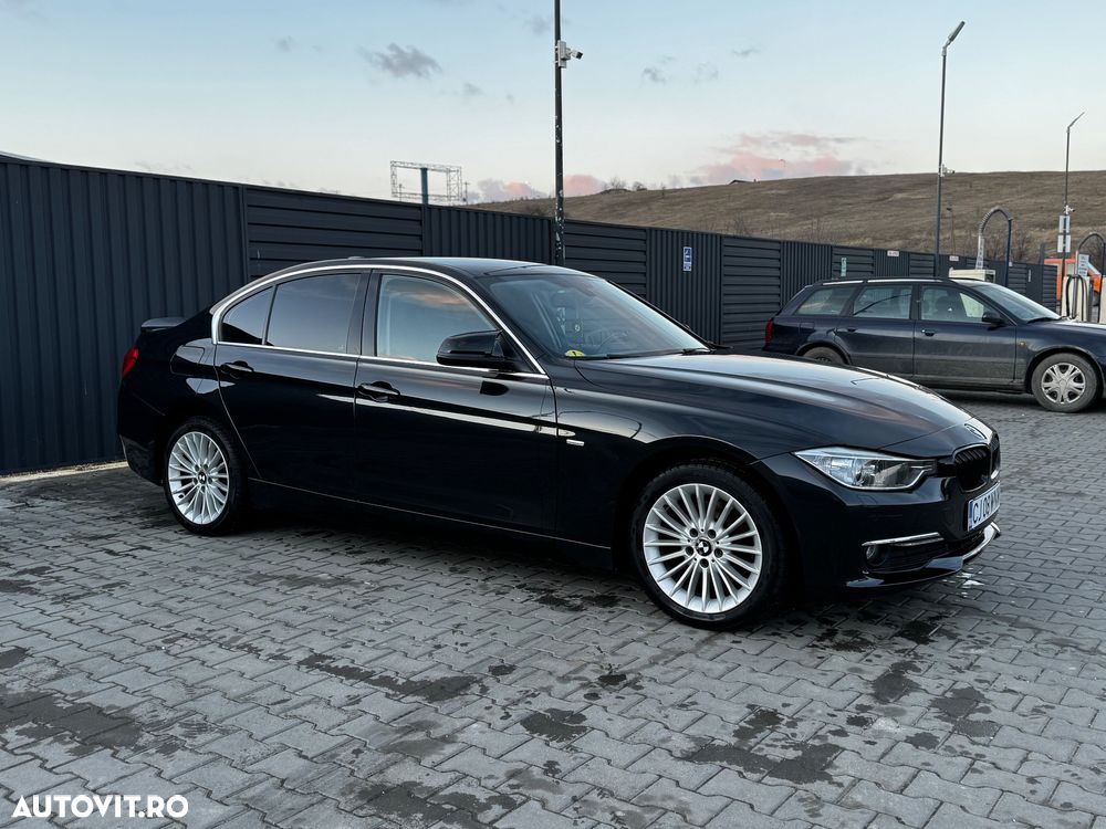 BMW Seria 3 320d Luxury Line - 3