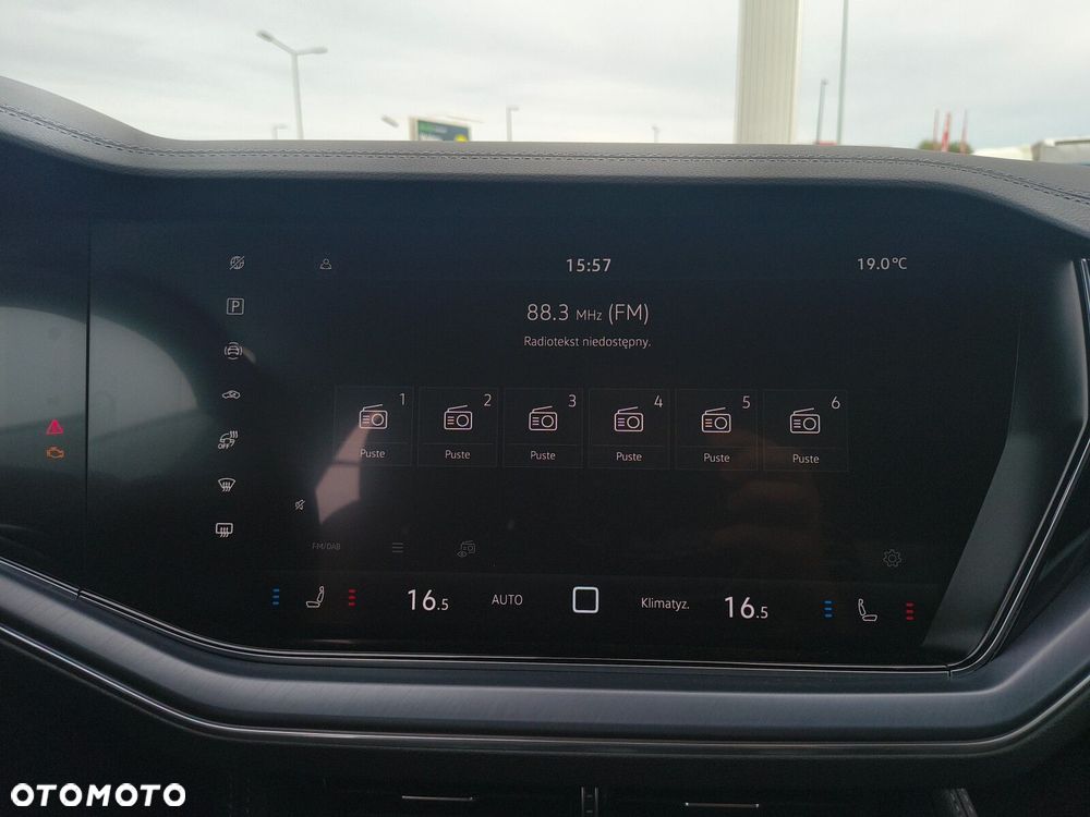 Volkswagen Touareg 3.0 V6 TDI 4Motion R-Line Final Edition - 23
