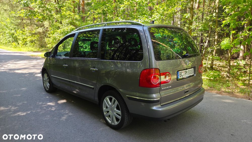 Volkswagen Sharan 2.8 V6 Highline - 15
