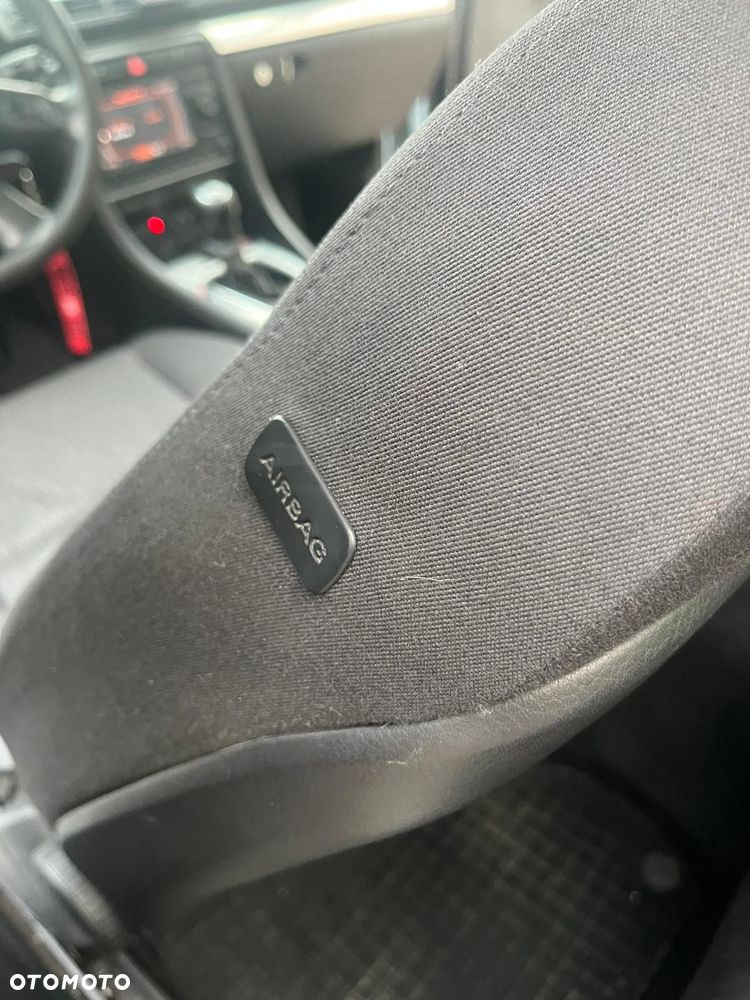 Audi A4 Limousine 1.8T - 29