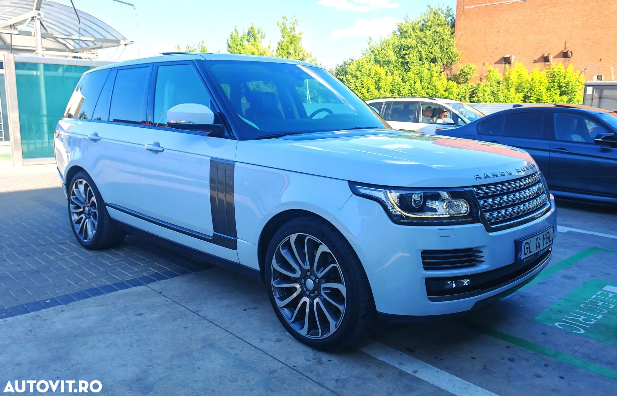 Land Rover Range Rover 4.4 I SDV8 Autobiography - 1