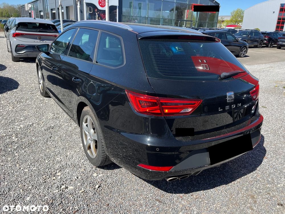 Seat Leon 2.0 TDI DPF DSG FR - 4