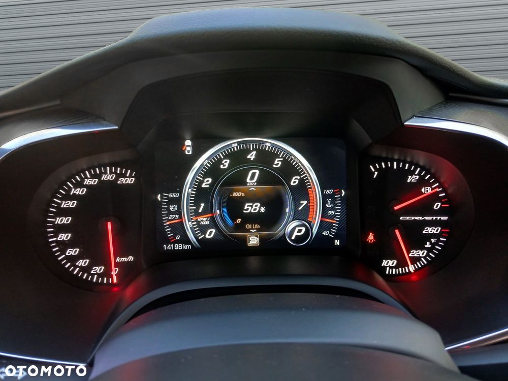 Chevrolet Corvette Stingray 2LT 6.2 V8 Automatik - 5