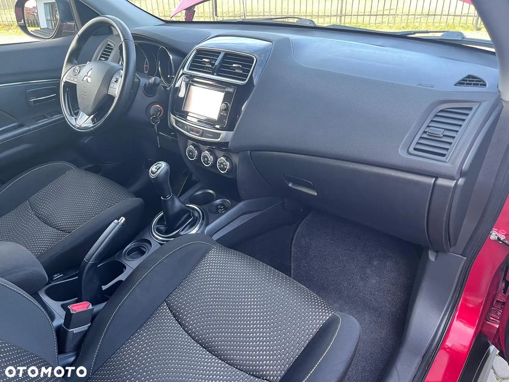 Mitsubishi ASX 1.6 Invite - 31