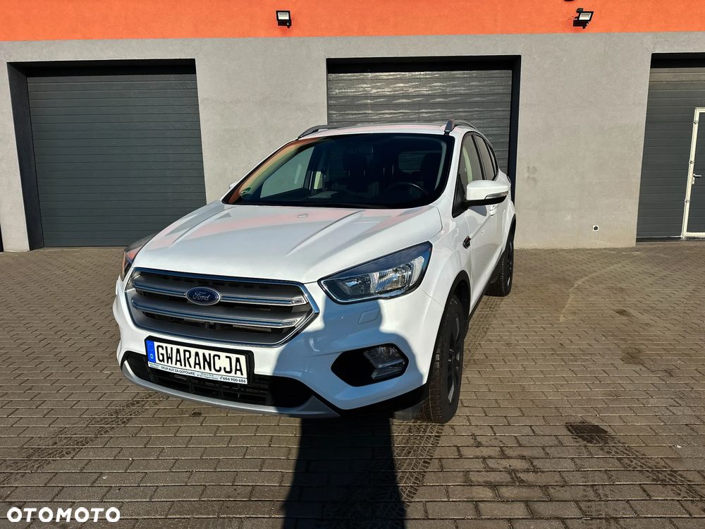 Ford Kuga - 2