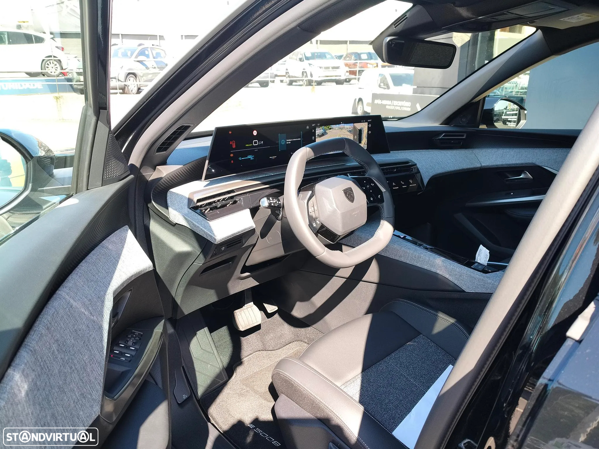 Peugeot E-5008 73 kWh Allure - 6