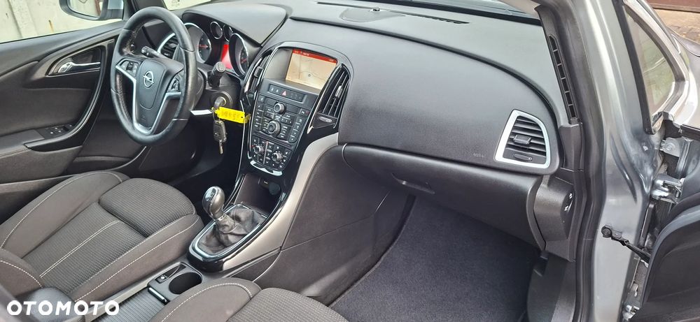 Opel Astra 1.4 Turbo Edition Sport - 28