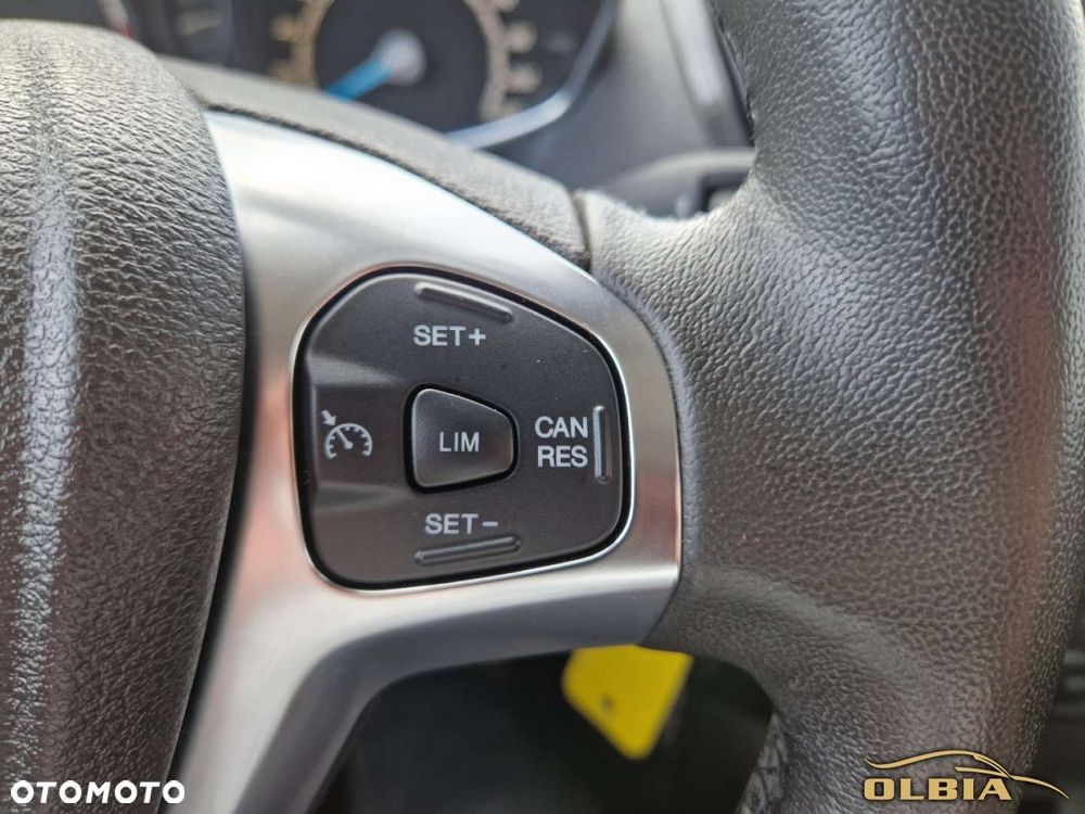 Ford Tourneo Courier - 28