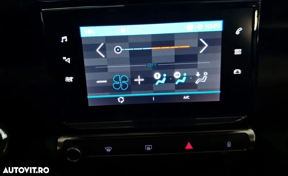 Citroën C3 AIRCROSS 1.2 PureTech S&S EAT6 Shine - 12