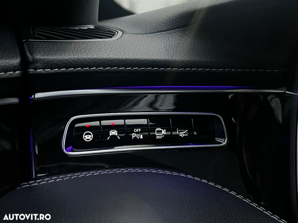 Mercedes-Benz S - 24