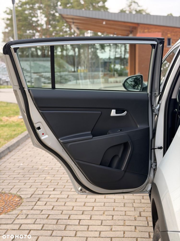 Kia Sportage 1.7 CRDI 2WD Attract - 16