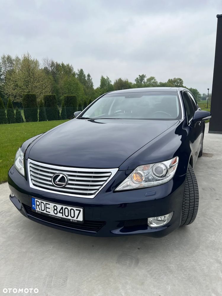 Lexus LS 460 Elite AWD - 3