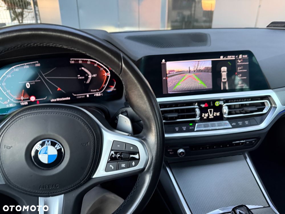 BMW Seria 3 320i M Sport Sport - 28