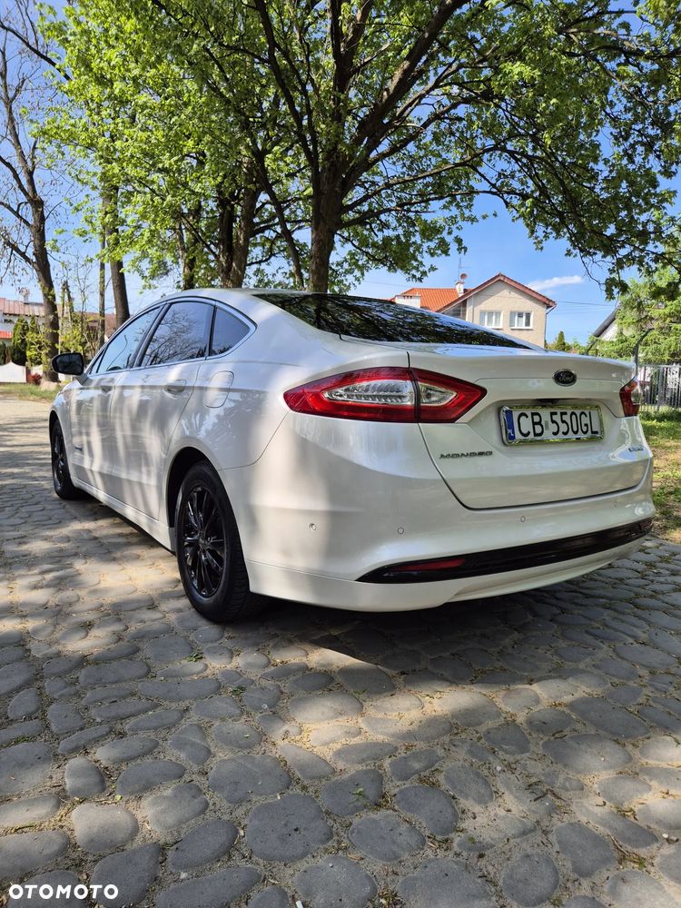 Ford Mondeo 2.0 Hybrid Titanium - 5
