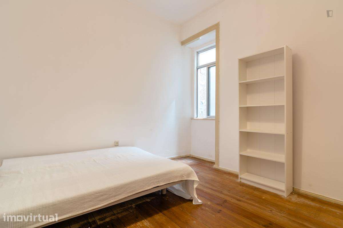 Quarto - localizado em Arroios Lisbon - Grande imagem: 5/12