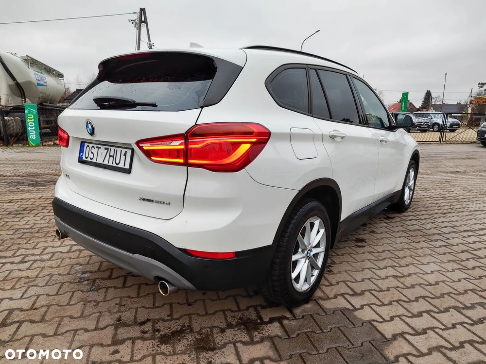 BMW X1 xDrive20d Advantage sport - 7