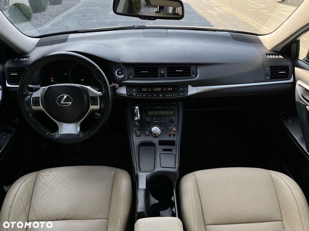 Lexus CT 200h Comfort - 18