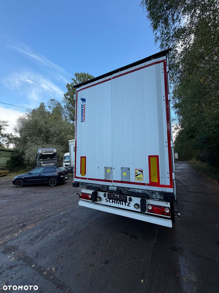 Schmitz Cargobull - 3