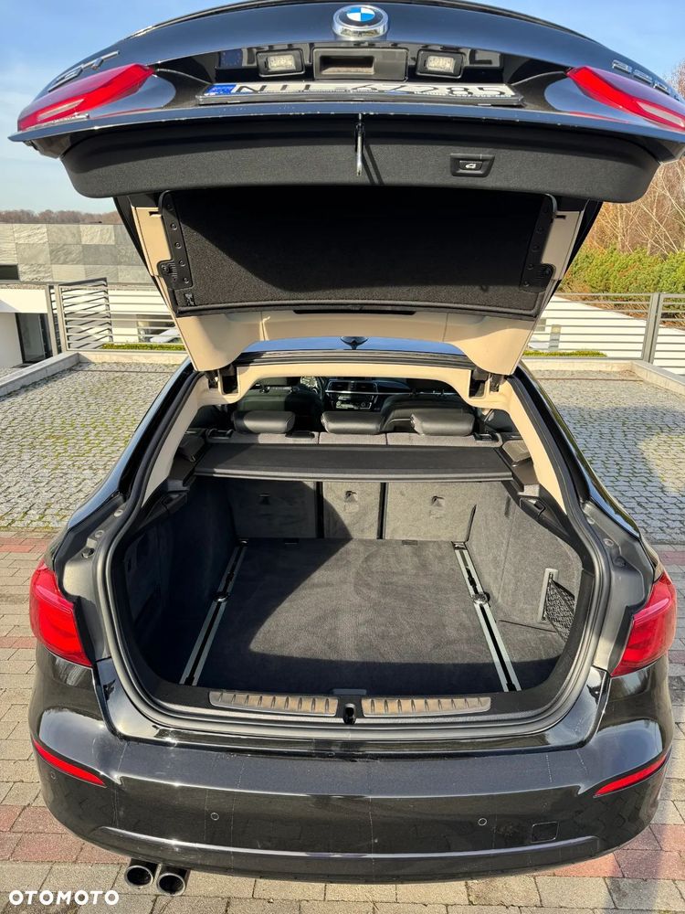 BMW 3GT 320i xDrive Sport Line - 10