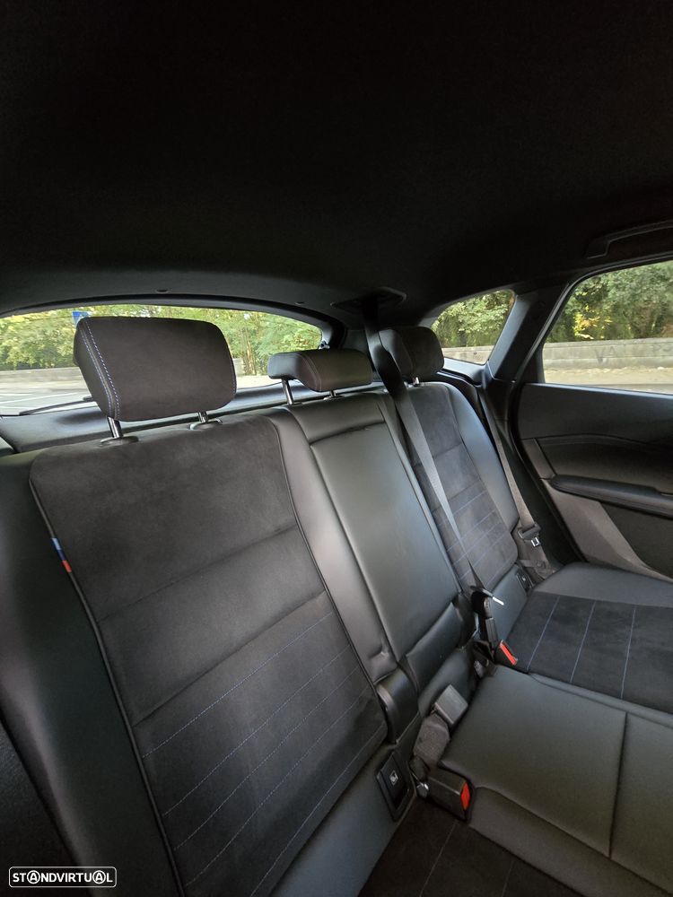 BMW 225xe Active Tourer e xDrive Pack Desportivo M - 23