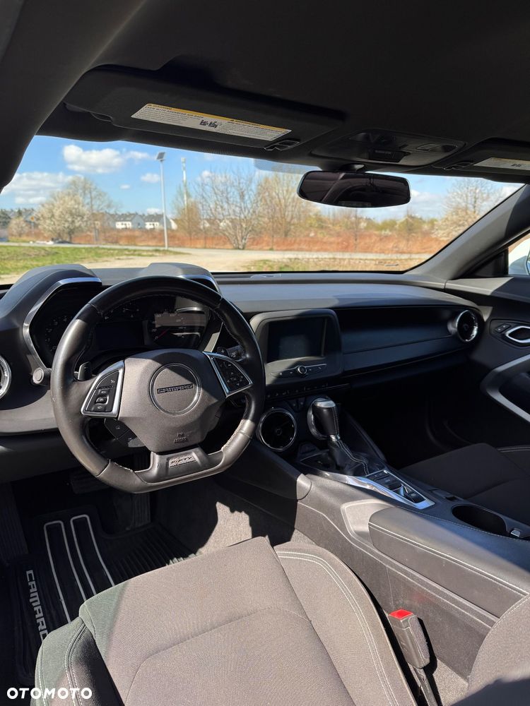 Chevrolet Camaro 2.0 - 18