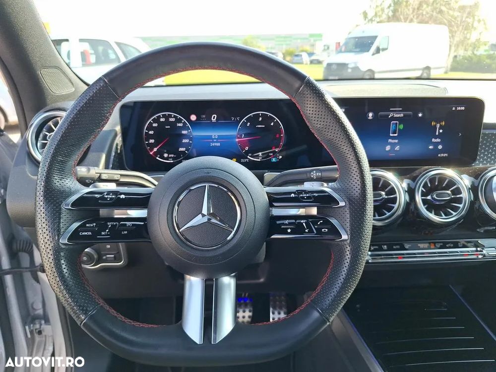 Mercedes-Benz GLB 200 d 4MATIC Aut. - 11