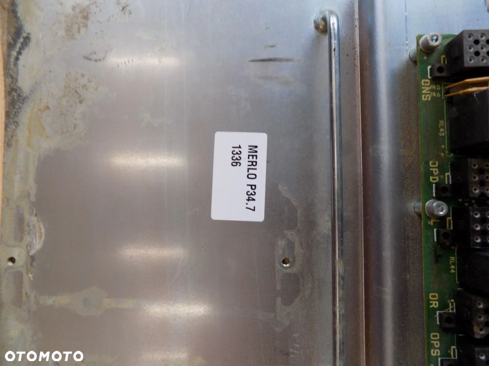 Merlo P 34.7 płyta sterowania bezpieczników 081007 - 6