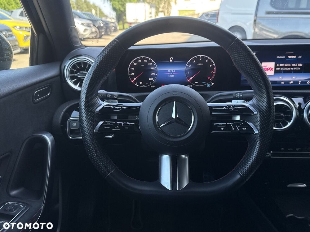 Mercedes-Benz Klasa A 200 Progressive 7G-DCT - 15