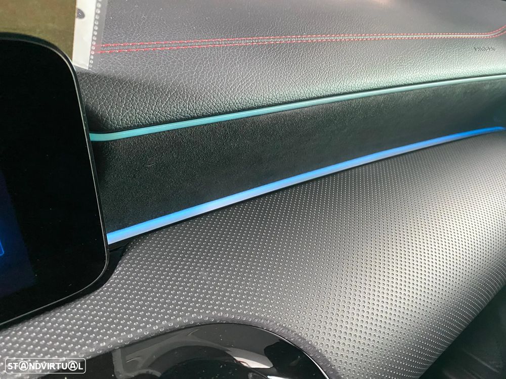 Mercedes-Benz CLA 250 e 8G-DCT AMG Line - 21