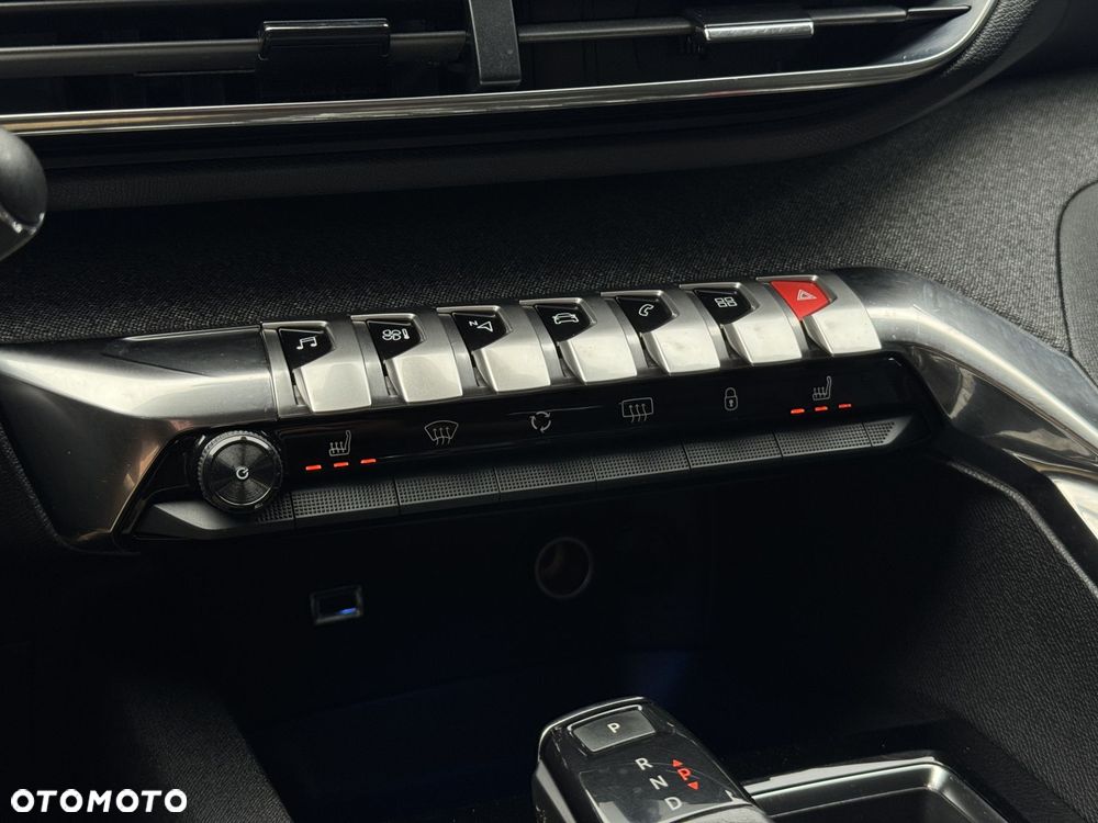 Peugeot 5008 1.5 BlueHDi Allure Pack S&S EAT8 - 30