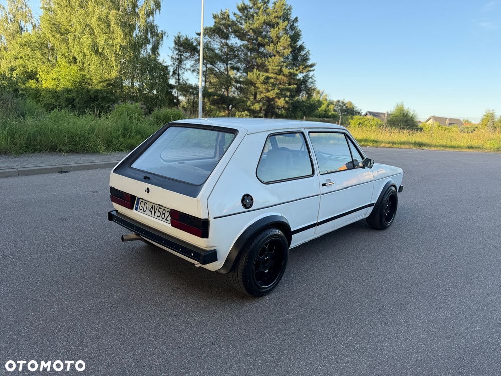 Volkswagen Golf 1.6 CL TD - 7
