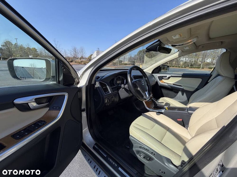 Volvo XC 60 - 12