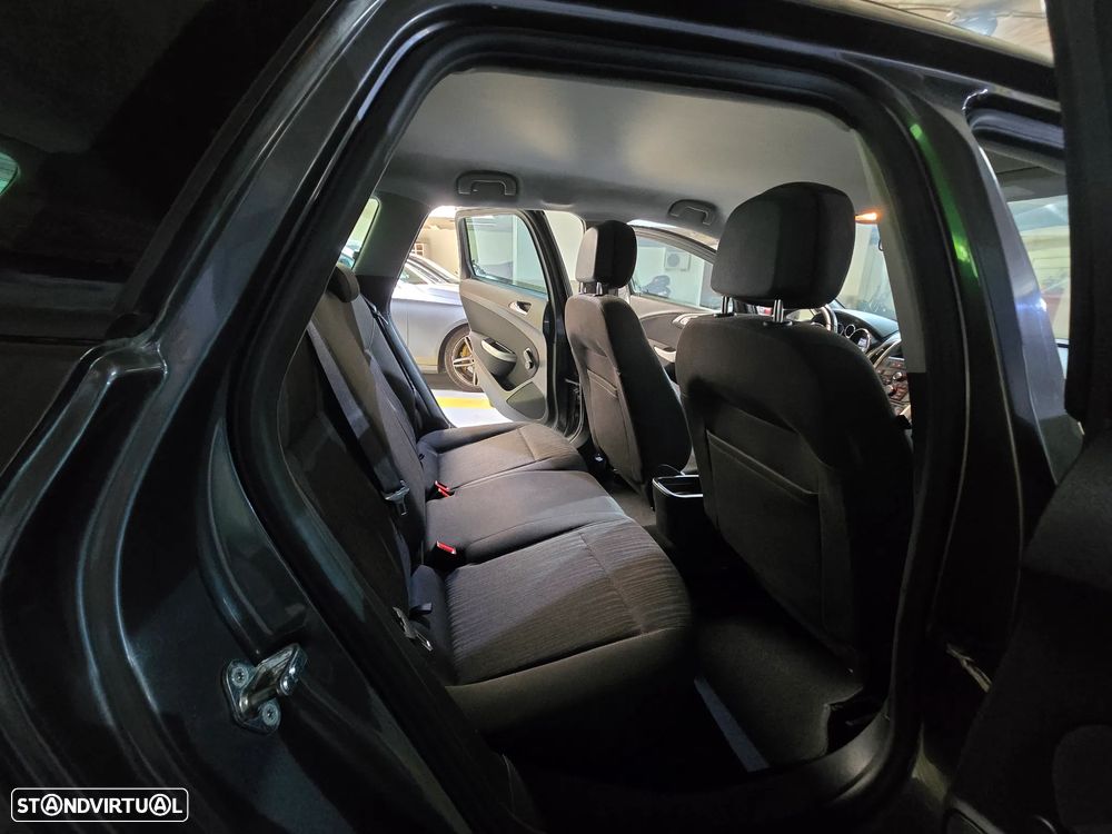Opel Astra Sports Tourer 1.7 CDTi Cosmo - 9