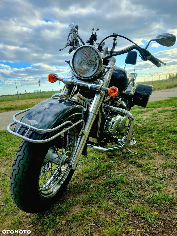 Suzuki VL 800 Volusia - 8
