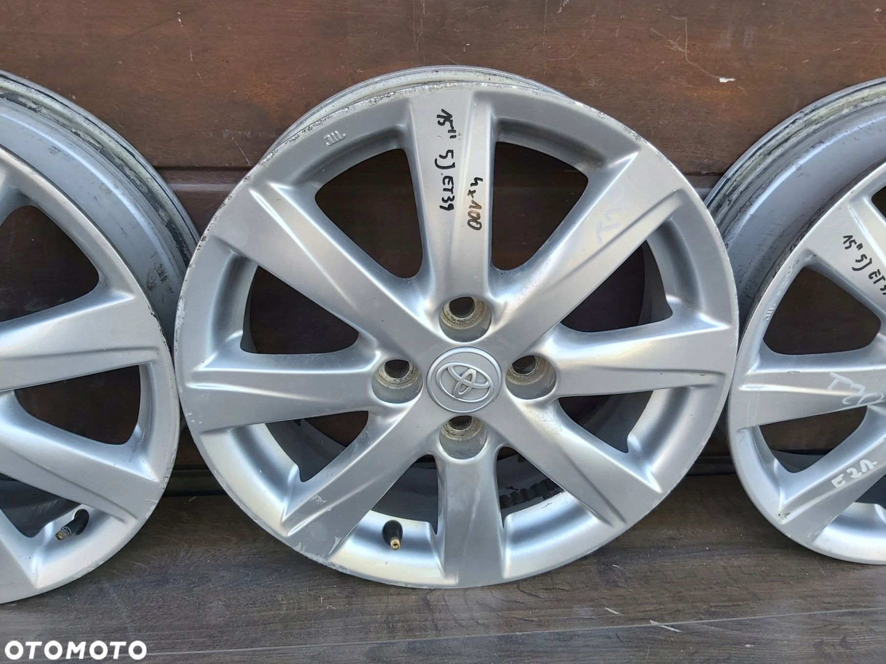Toyota Yaris I II III Alufelgi 15 4 x 100 Felgi aluminiowe - 4