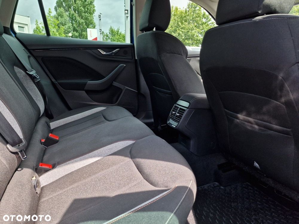 Skoda Kamiq 1.0 TSI Selection DSG - 15