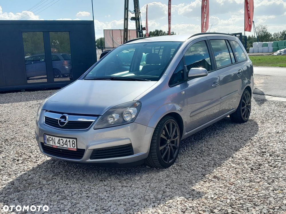 Opel Zafira - 2