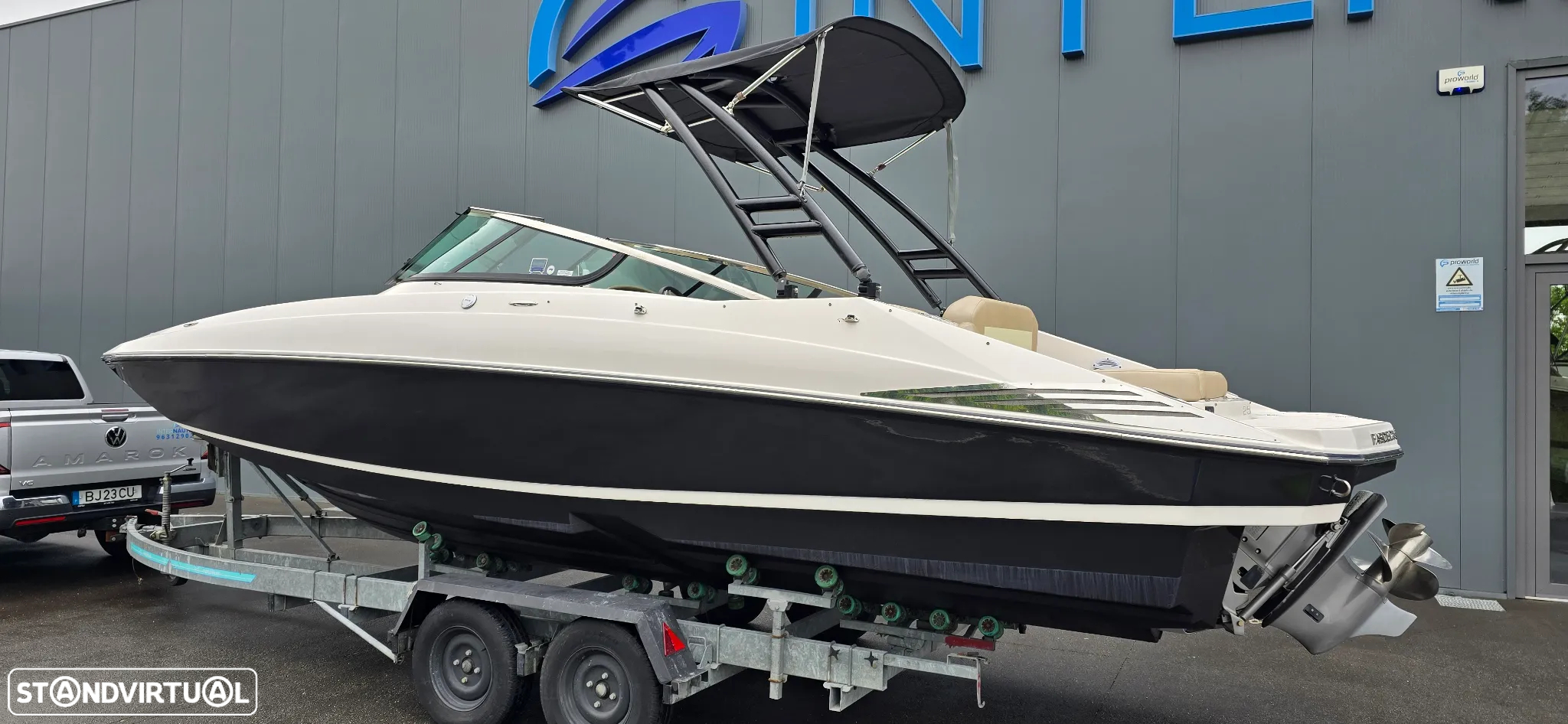 Regal 2520 fasdeck - 16