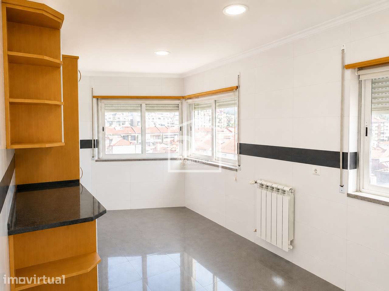 Apartamento T4 Venda em Odivelas,Odivelas - Grande imagem: 4/33
