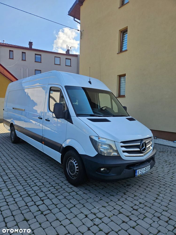 Mercedes-Benz Sprinter 319 - 21