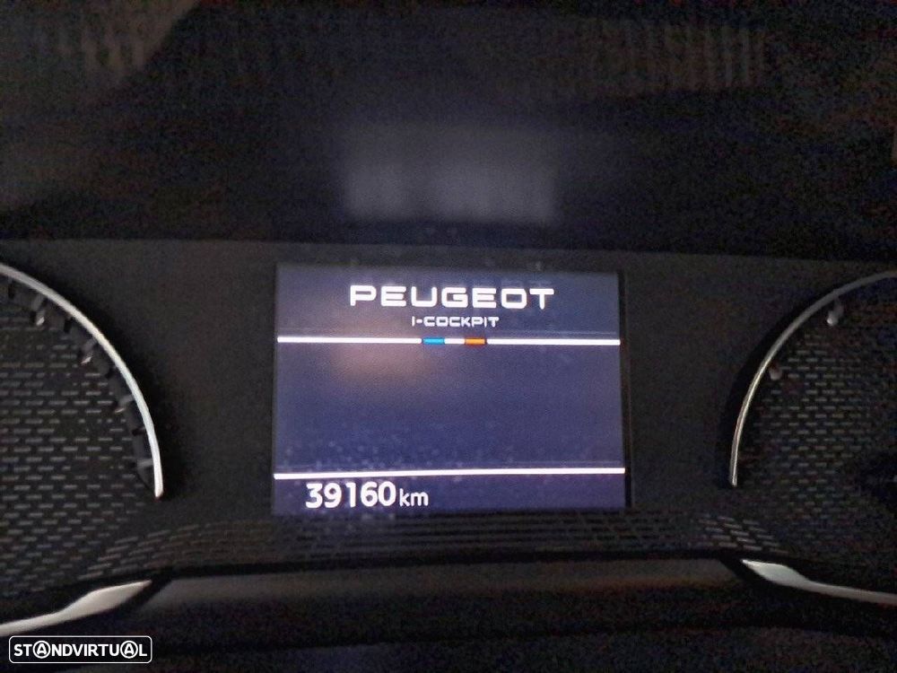 Peugeot 2008 1.2 PureTech Active - 13