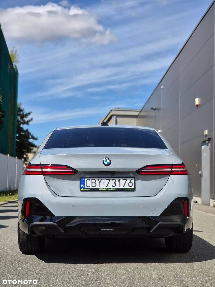 BMW Seria 5 - 28