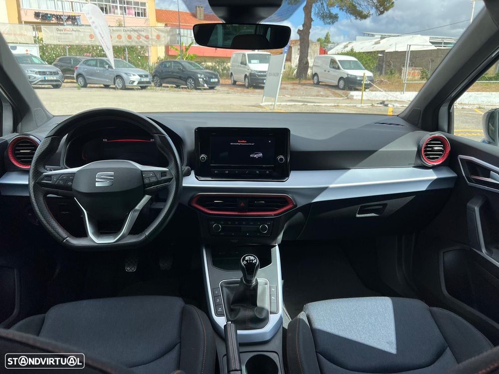 SEAT Arona 1.0 TSI FR - 11