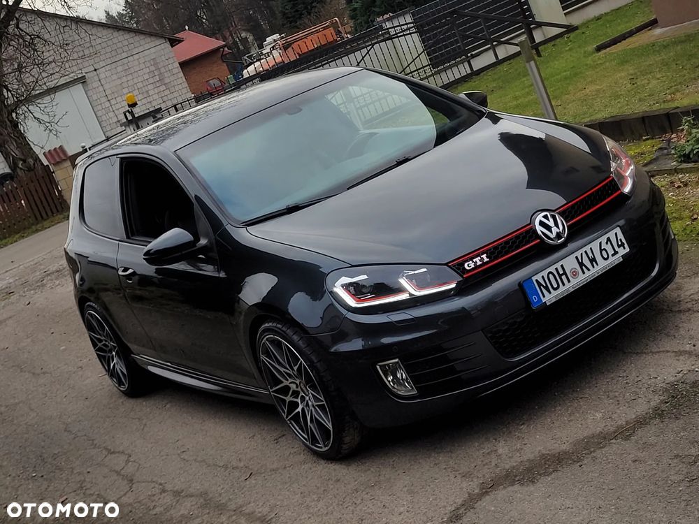 Volkswagen Golf 2.0 GTI - 6