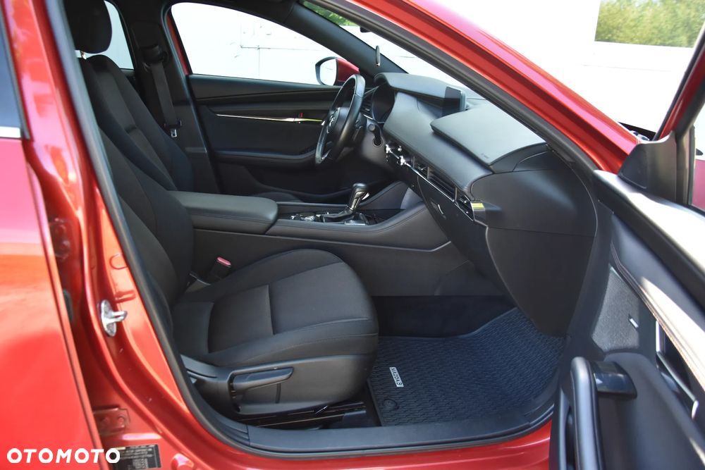 Mazda 3 e-SKYACTIV-G 2.0 M HYBRID DRIVE - 7