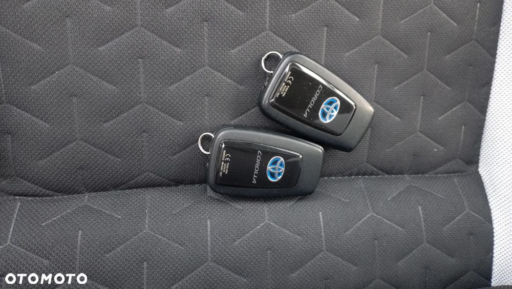 Toyota Corolla 1.8 Team Deutschland - 30